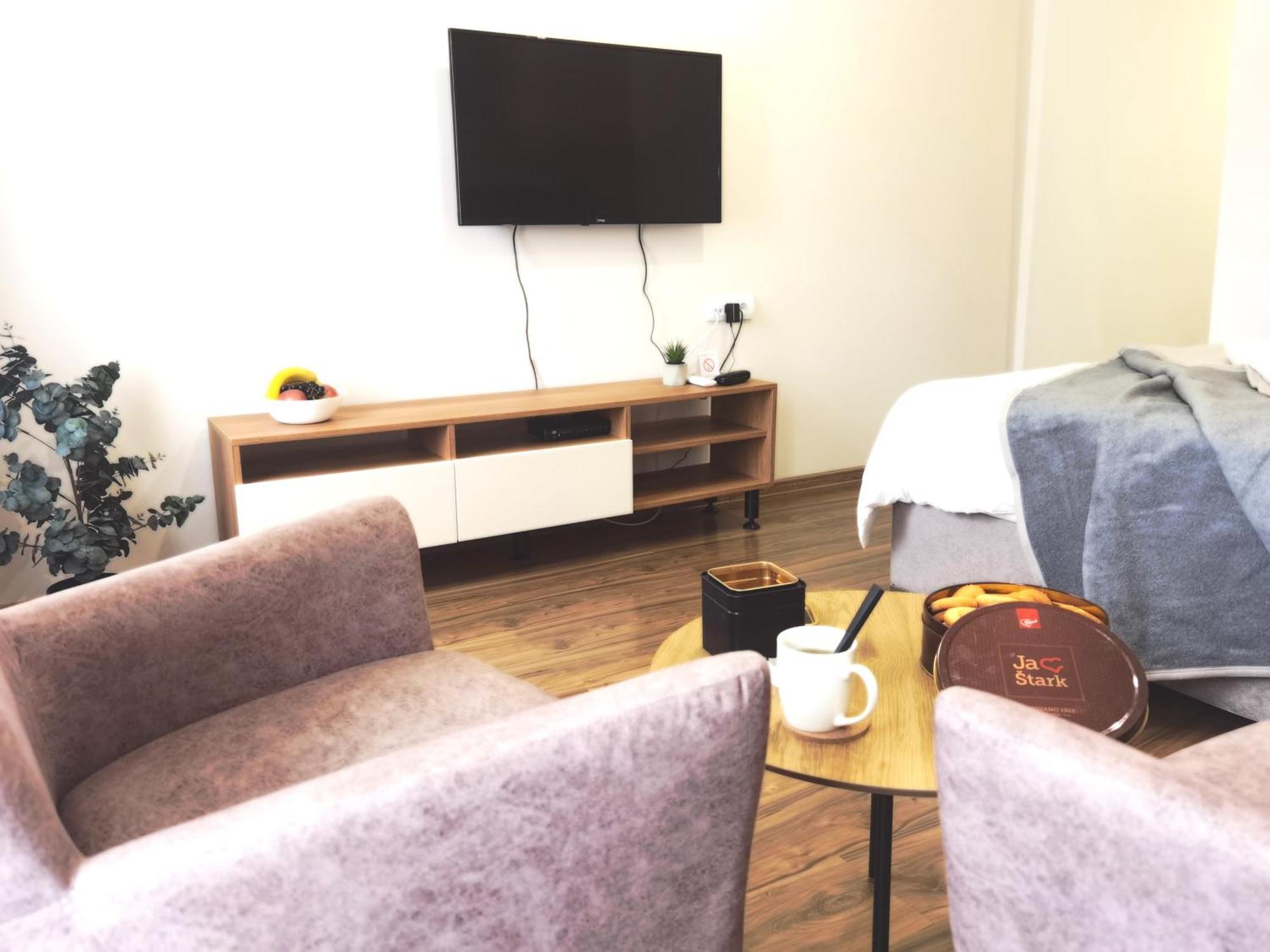 Dani Lux Belgrade Center Studio Apartment Экстерьер фото